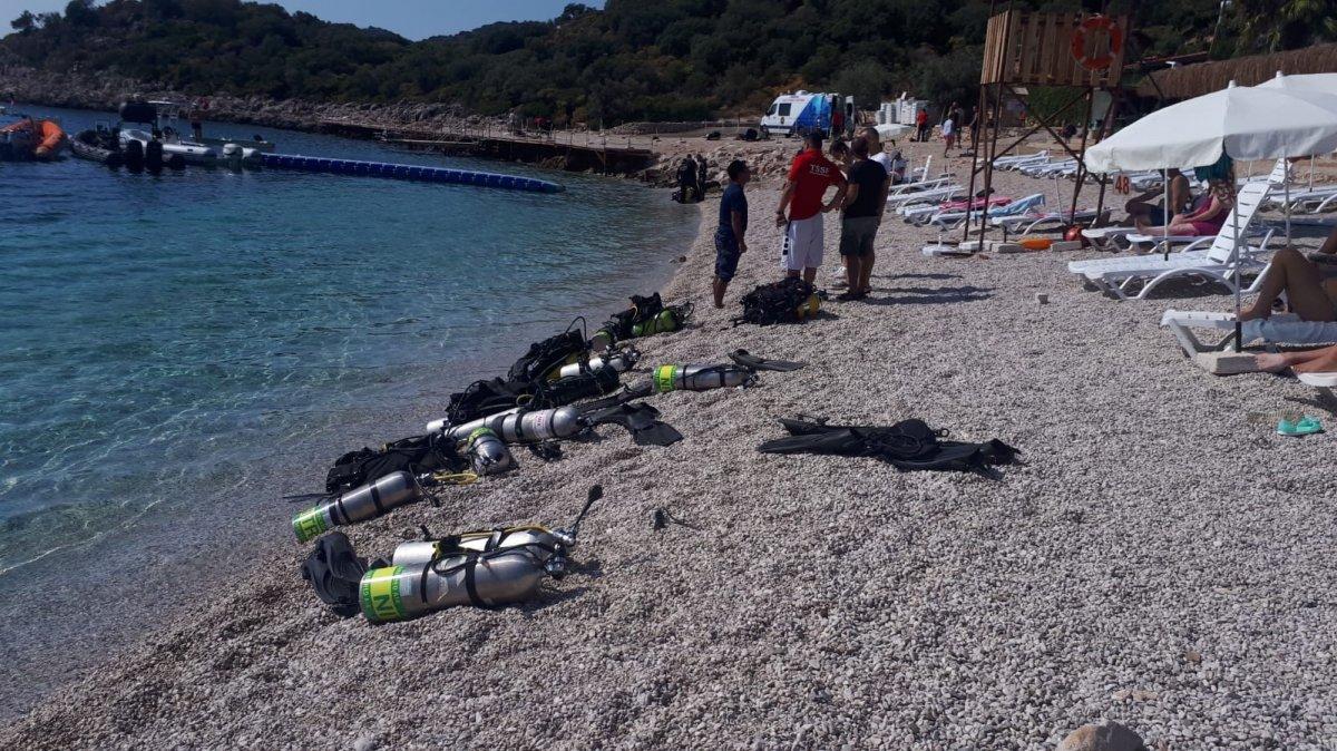 Su altında eğitim yapan JÖAK personeli şehit oldu