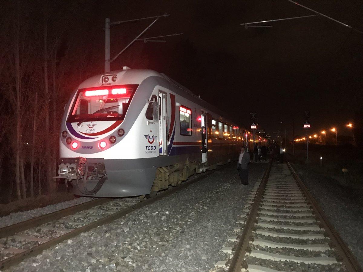 Kütahya'da raybüs, minibüse çarptı