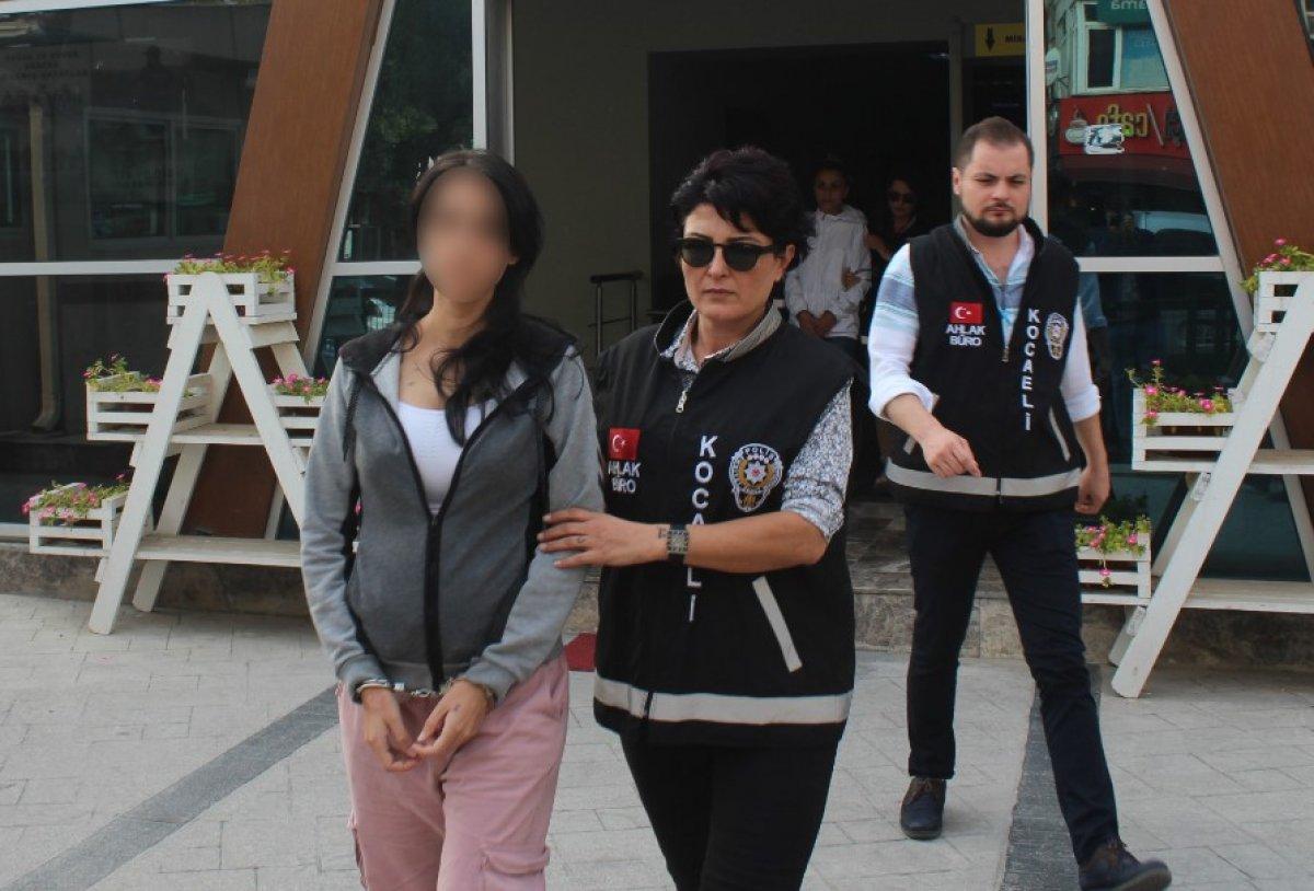 Gelin ve görümce dernekte fuhuş yaptırdı