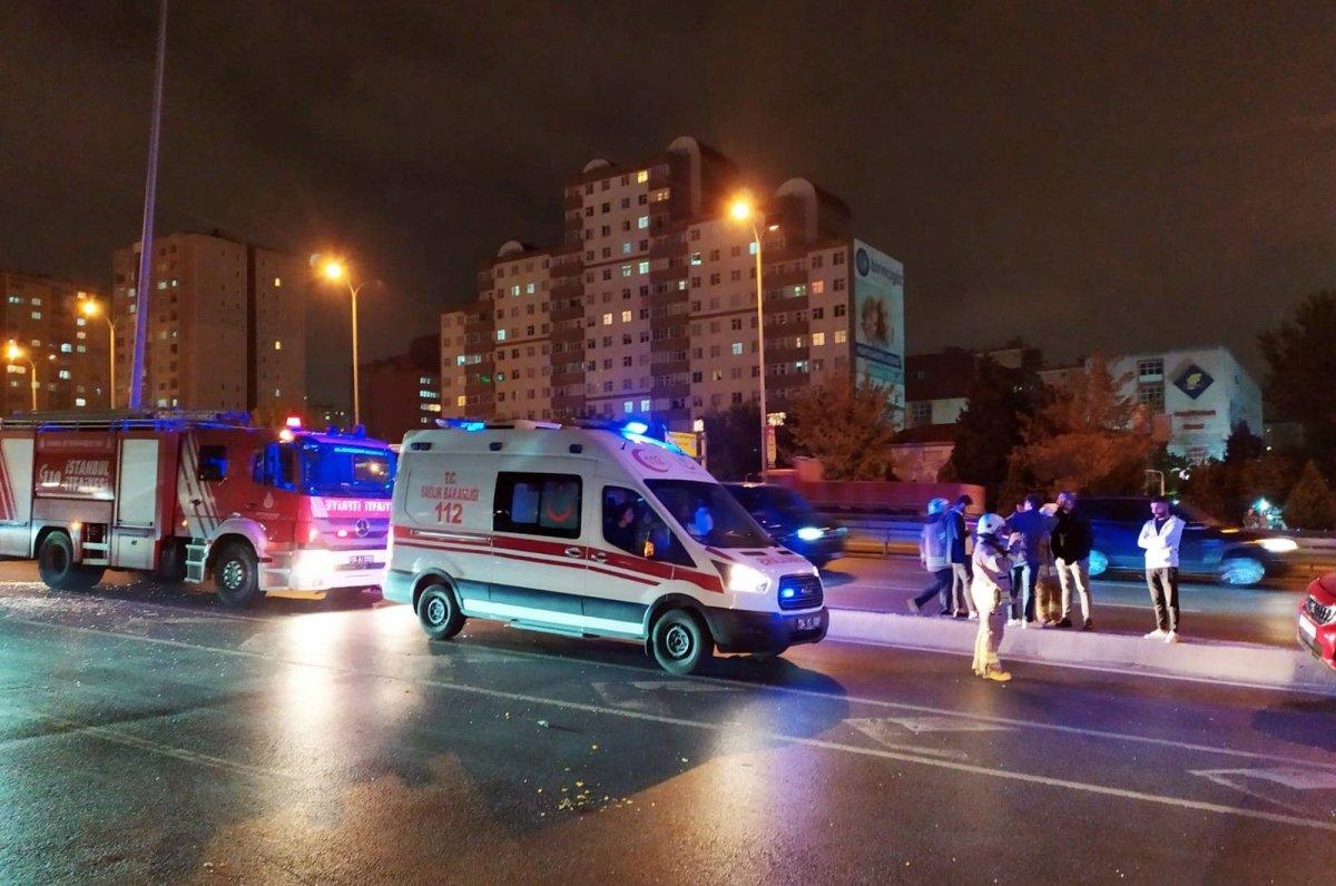 Avcılar'da E-5'teki kaza trafiği kilitledi