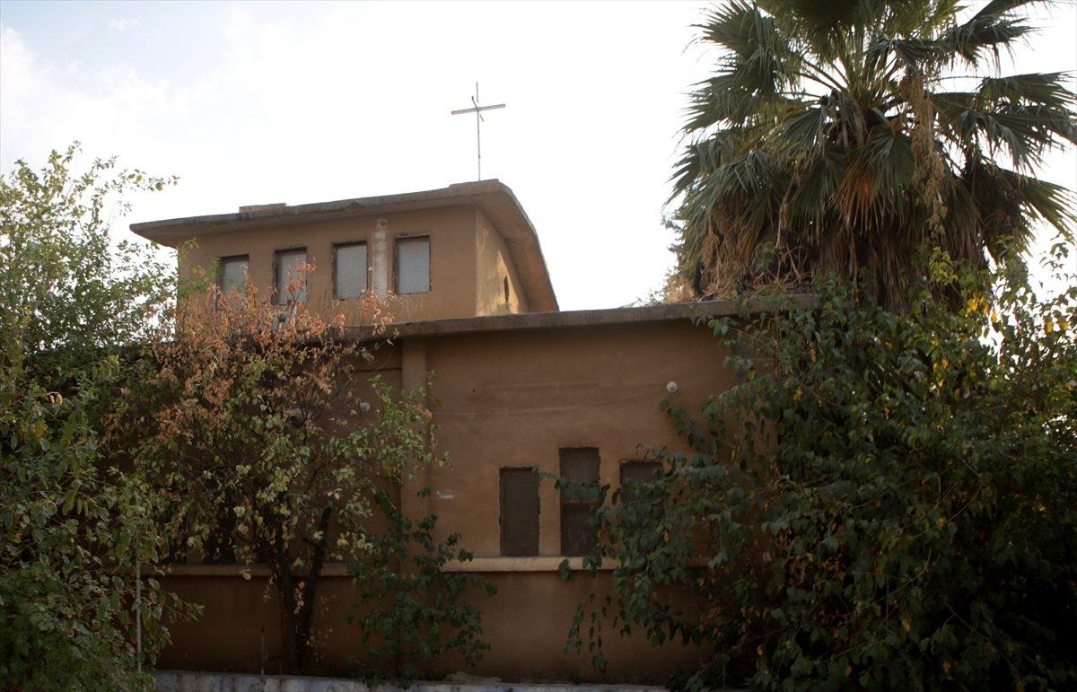 YPG'nin karargah kurduğu Ermeni kilisesi