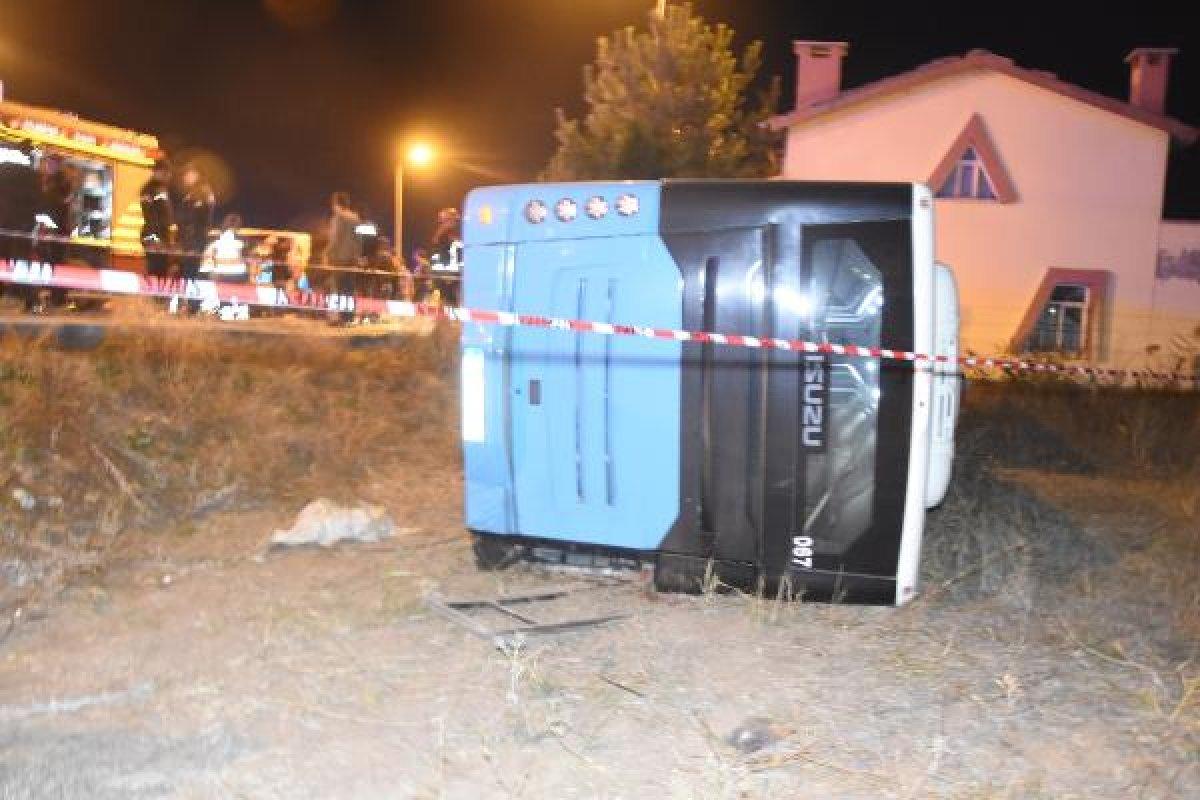 Sivas'ta otobüs kazasında 1 kişi hayatını kaybetti