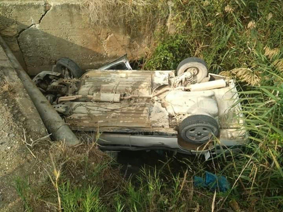 Mersin'de araç su kanalına düştü: 1 ölü