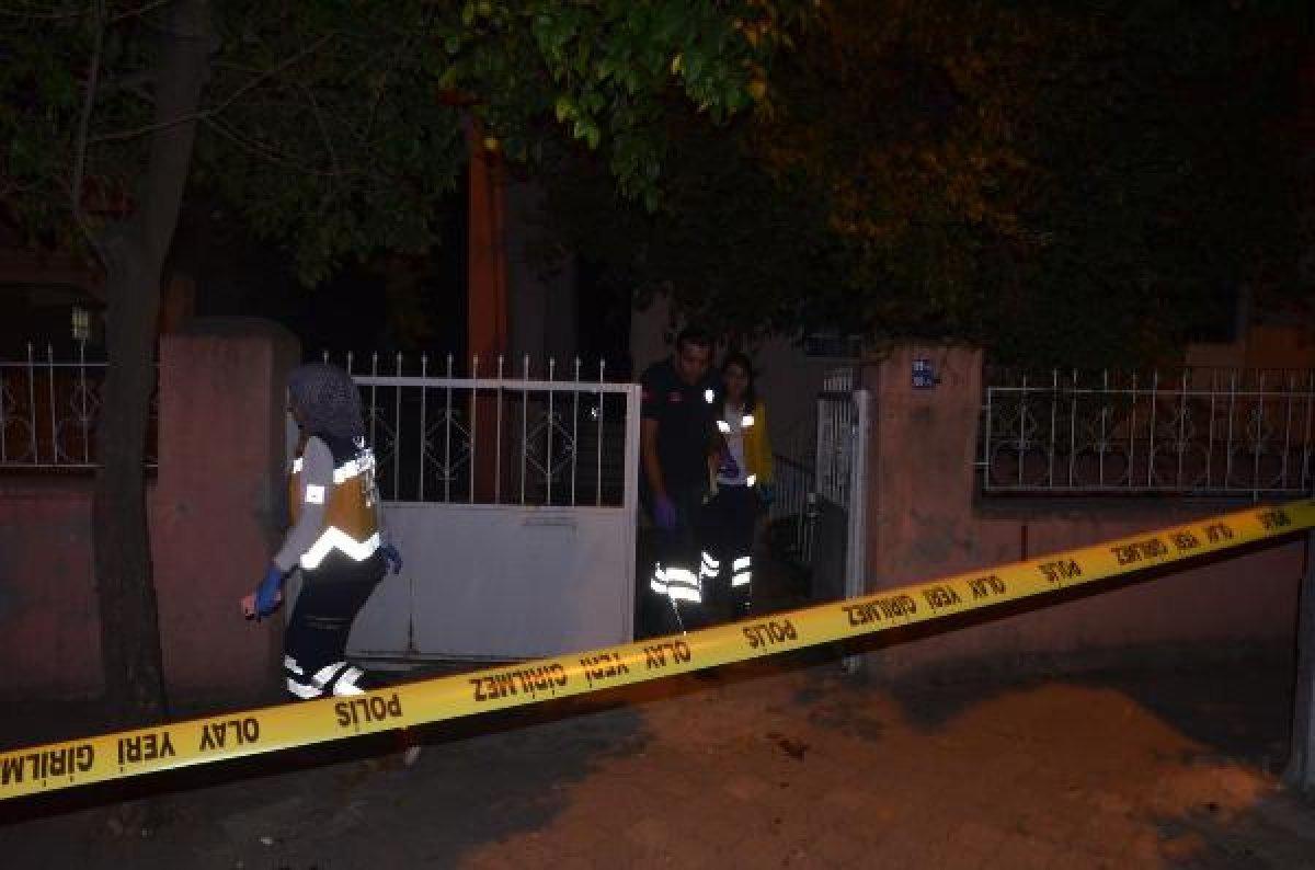 Aydın'da bıçaklı kavgada 2 kişi ağır yaralandı