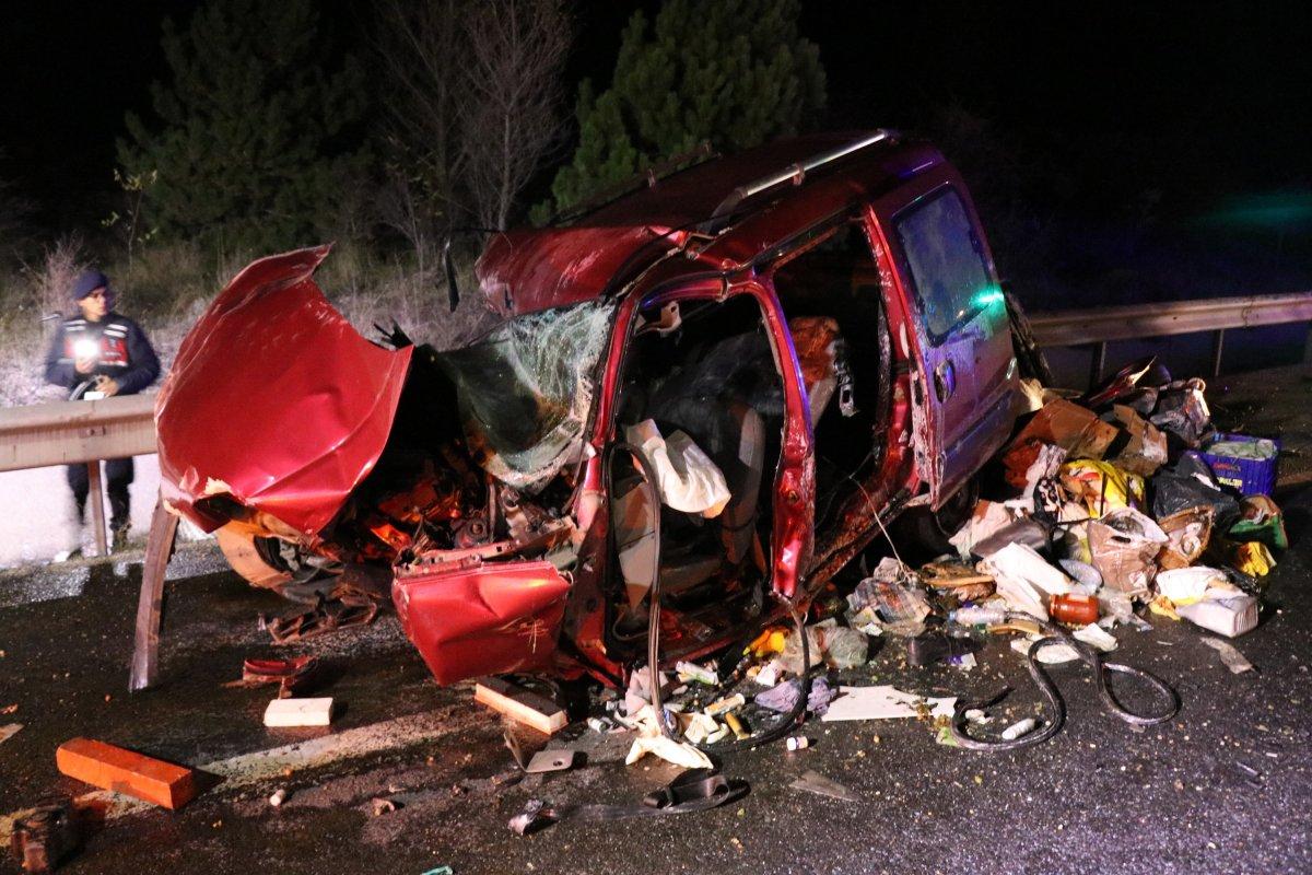 Bolu'da zincirleme trafik kazasında 3 ölü 2 yaralı