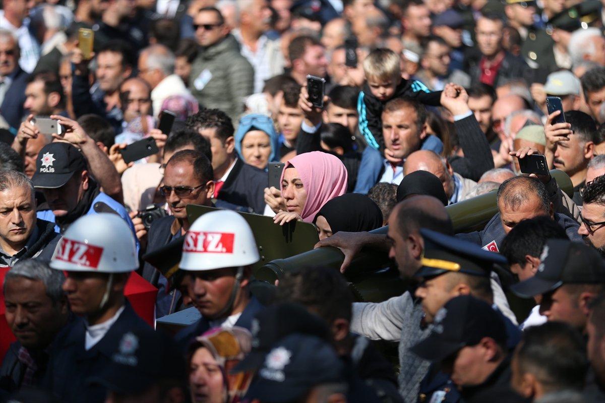 Şehit Altunok, Kayseri'de toprağa verildi