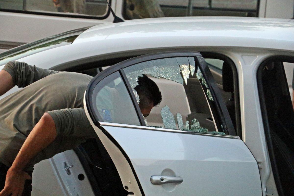 Kurşun yağmuruna tutup halk otobüsüyle kaçmaya çalıştı