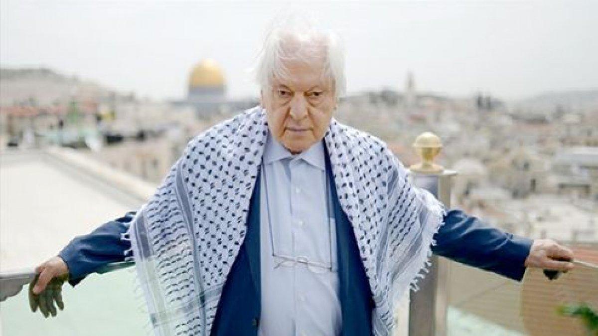 Nuri Pakdil’in ardından şiirleri ve sözlerinden seçkiler