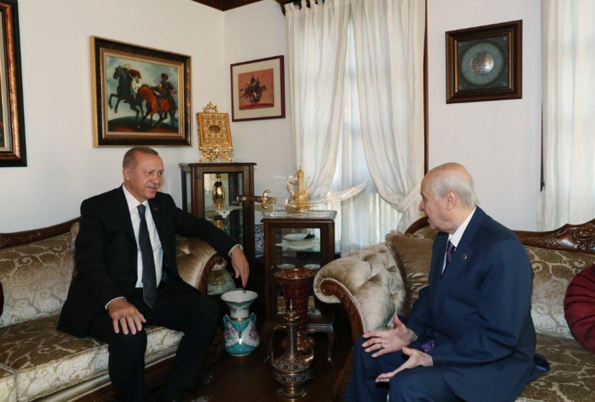 Cumhurbaşkanı Erdoğan, Bahçeli'yi ziyaret etti