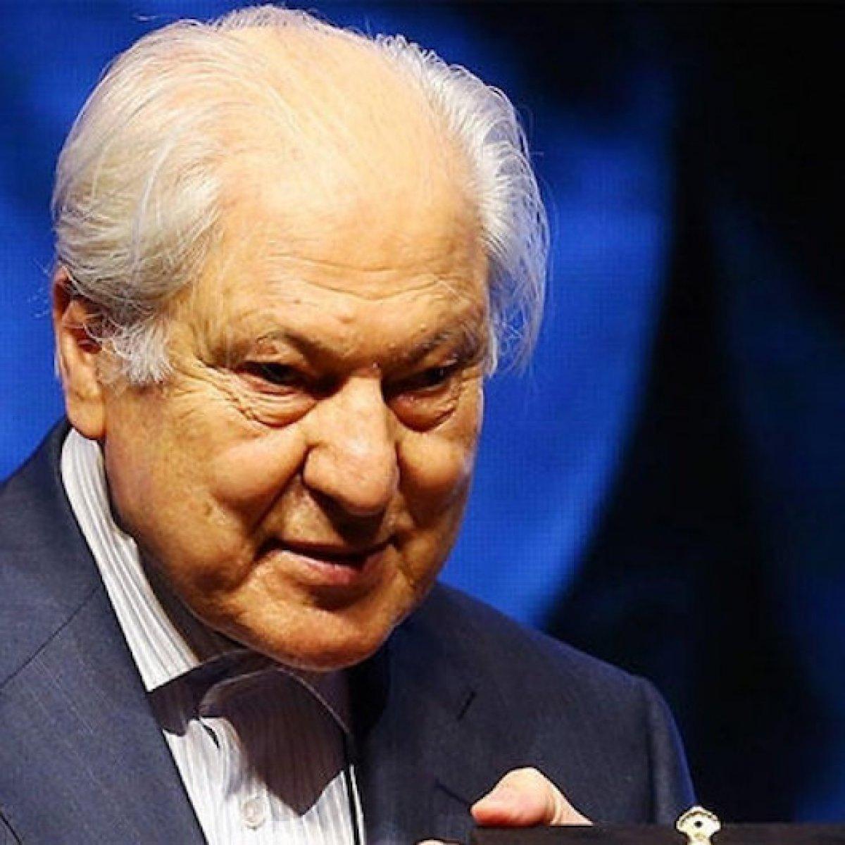 Nuri Pakdil’in ardından şiirleri ve sözlerinden seçkiler