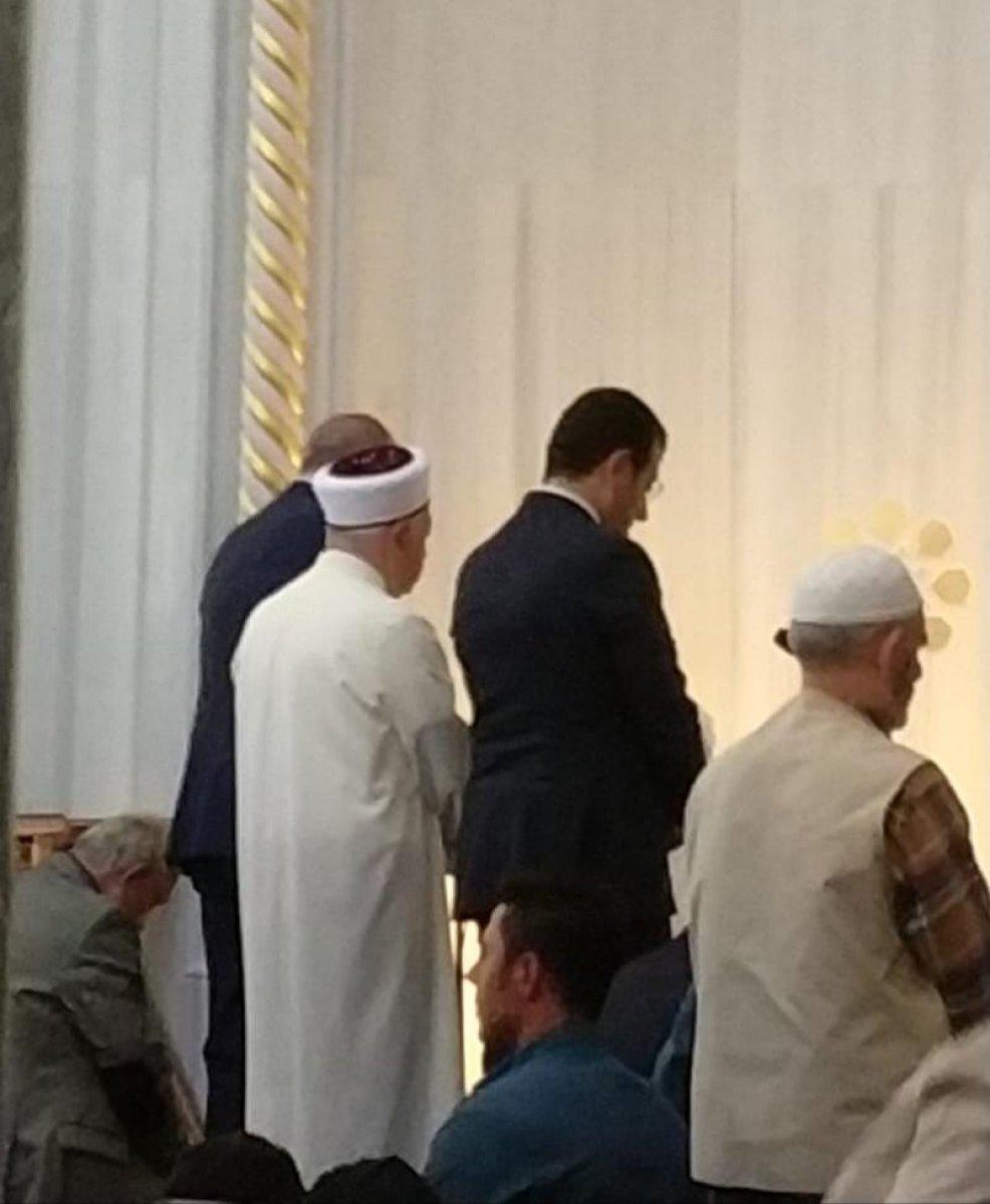 Erdoğan ile İmamoğlu cuma namazını birlikte kıldı