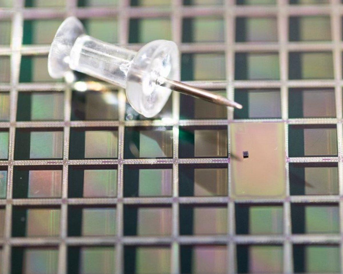 Dünyanın en küçük kamerası üretildi