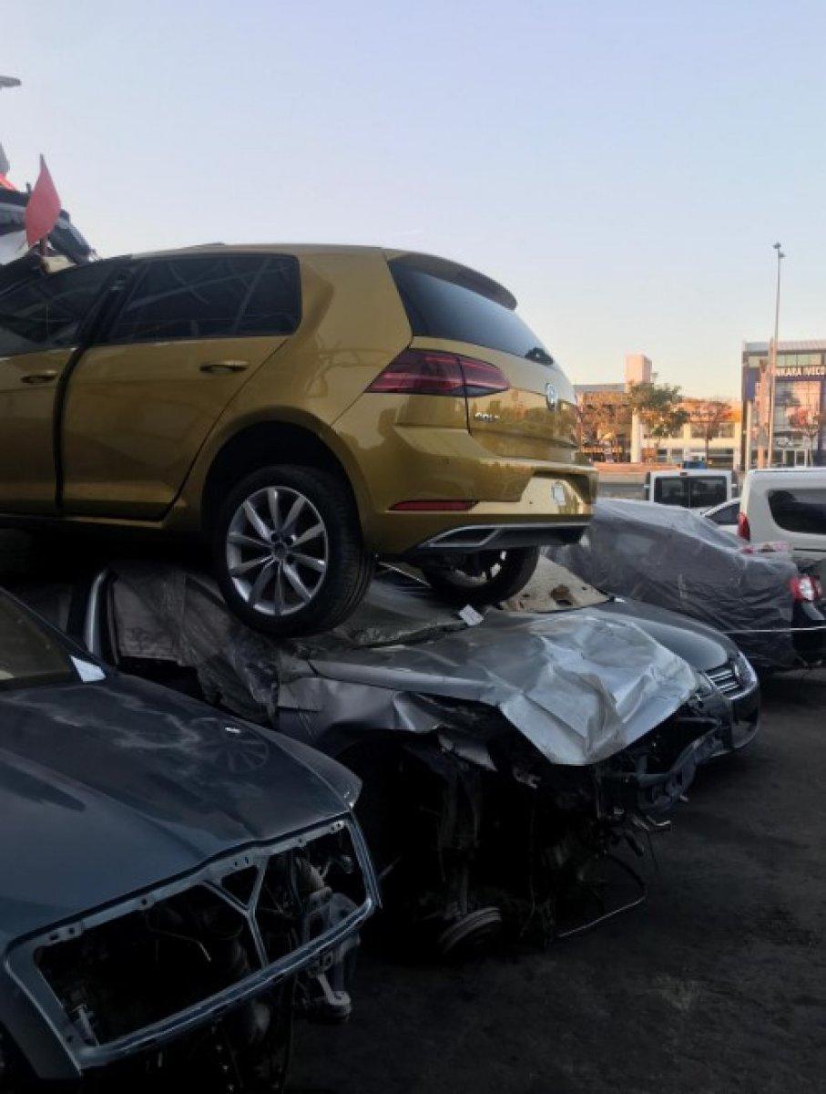 Hırsızlık çetesini dövme yakalattı