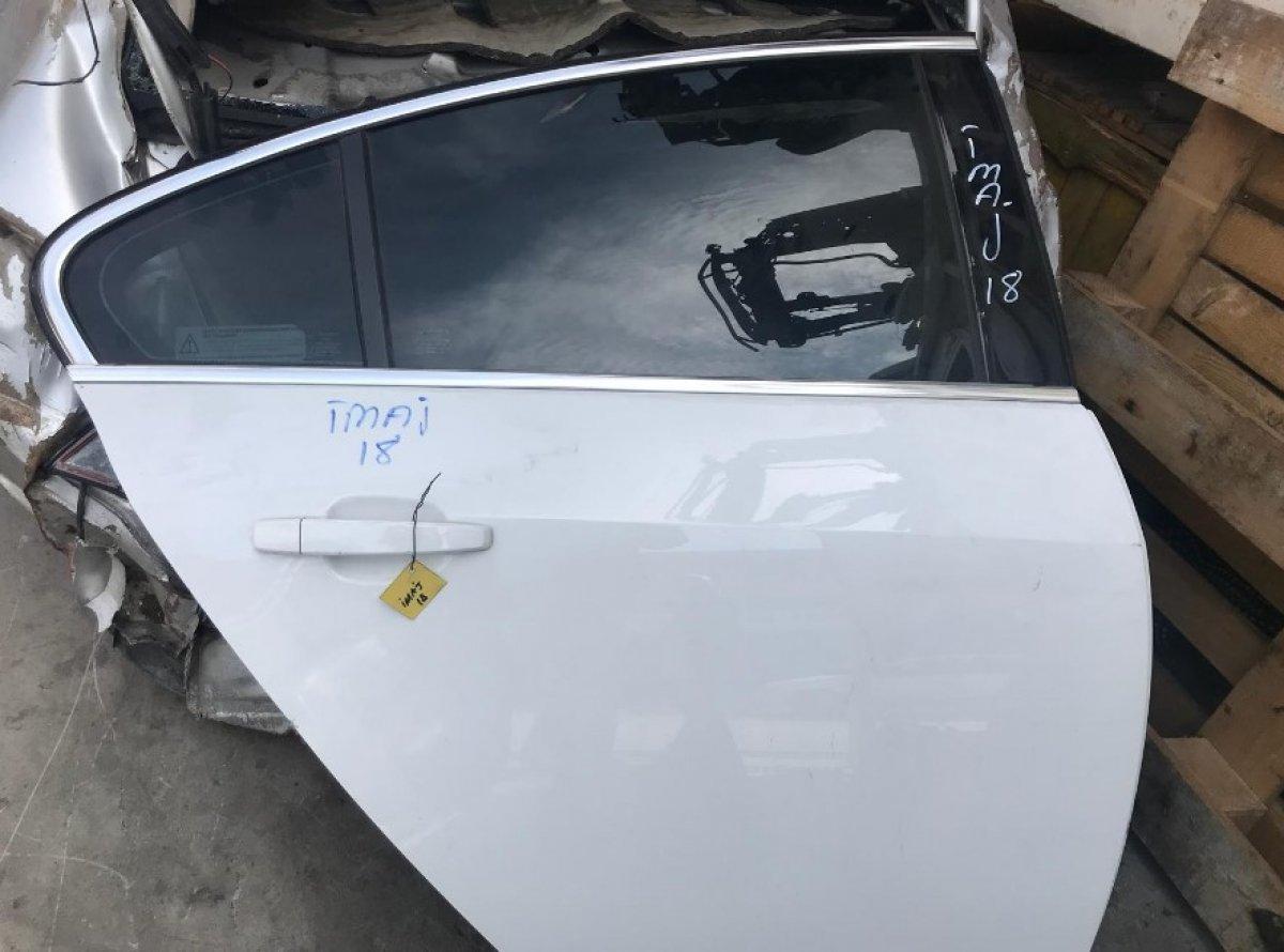 Hırsızlık çetesini dövme yakalattı