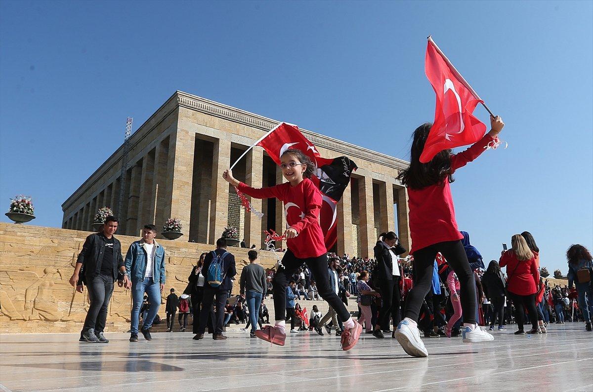 29 Ekim'de Anıtkabir doldu taştı