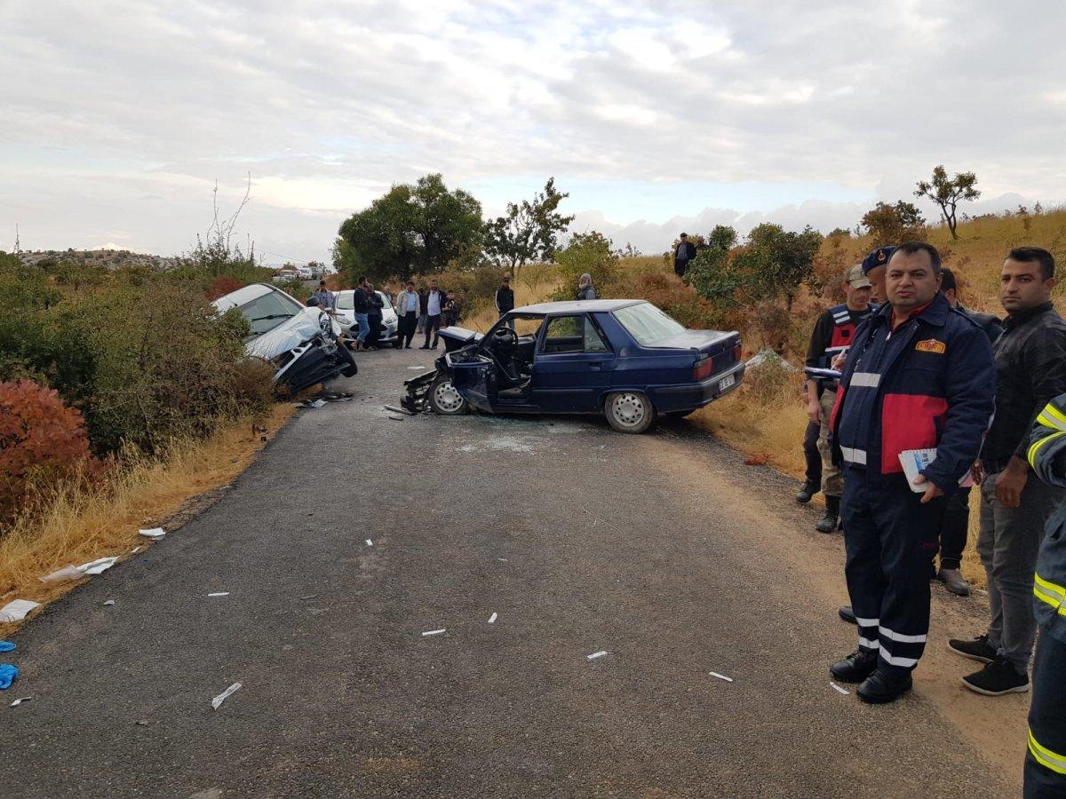Adıyaman'daki trafik kazasında 6 kişi yaralandı