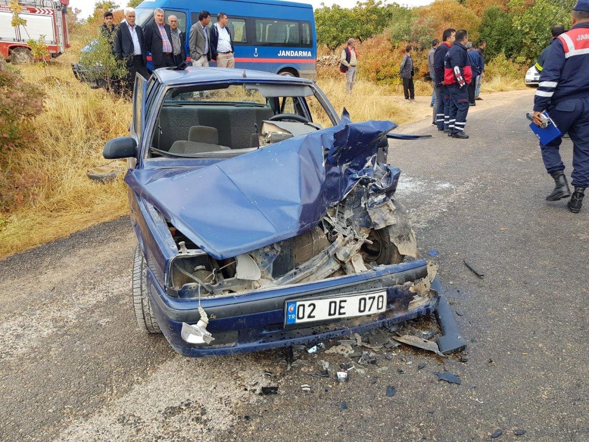 Adıyaman'daki trafik kazasında 6 kişi yaralandı