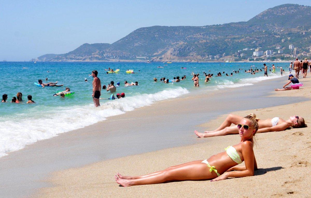 9 ayda Türkiye'ye 41,6 milyon kişi geldi