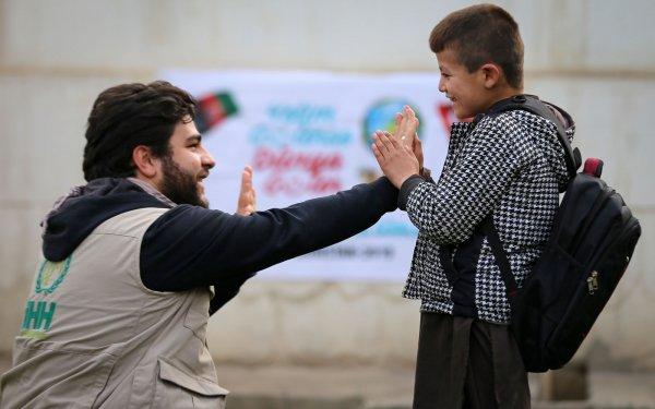 Türkiye’den Afganistan’a ‘yetim seferi’