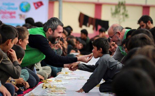 Türkiye’den Afganistan’a ‘yetim seferi’