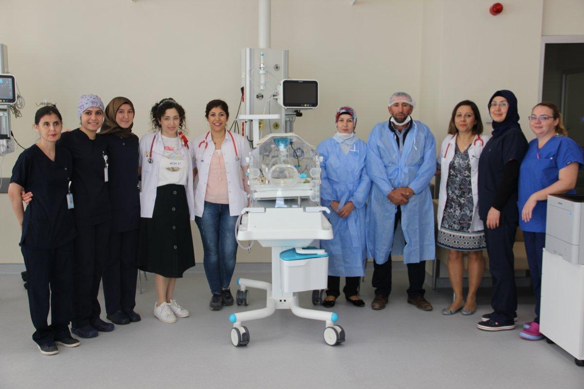 Manisa'da doğan 29 haftalık bebek sağlığına kavuştu