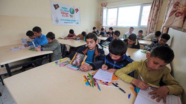 Türkiye’den Afganistan’a ‘yetim seferi’