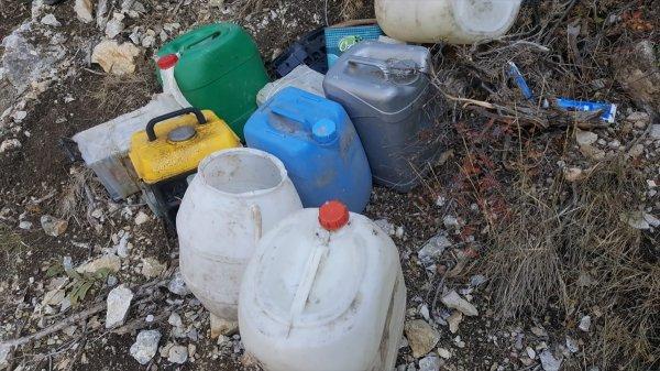 Jandarma Erzincan'da 12 ayrı noktaya operasyon yaptı