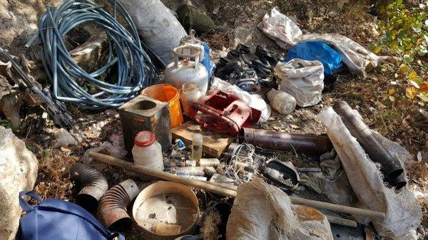 Jandarma Erzincan'da 12 ayrı noktaya operasyon yaptı