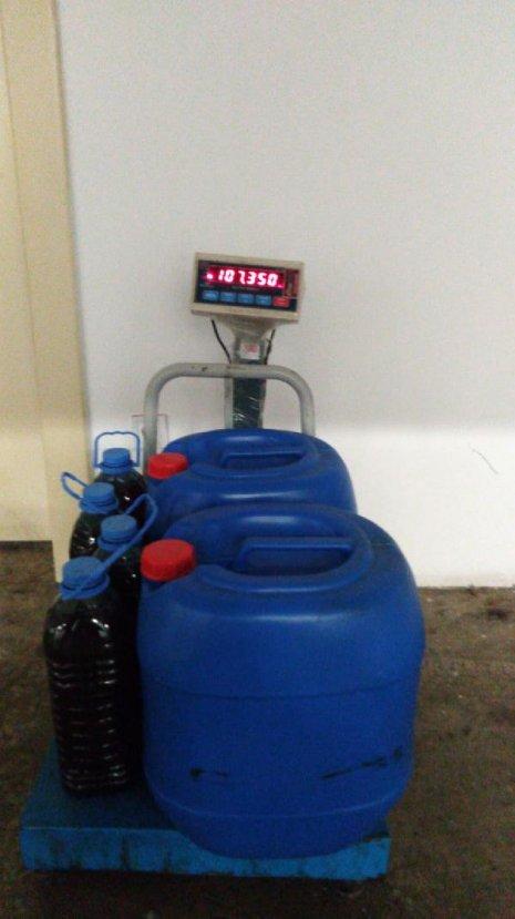 Sarp Sınır Kapısı'nda 107 kilo kaçak bal ele geçirildi