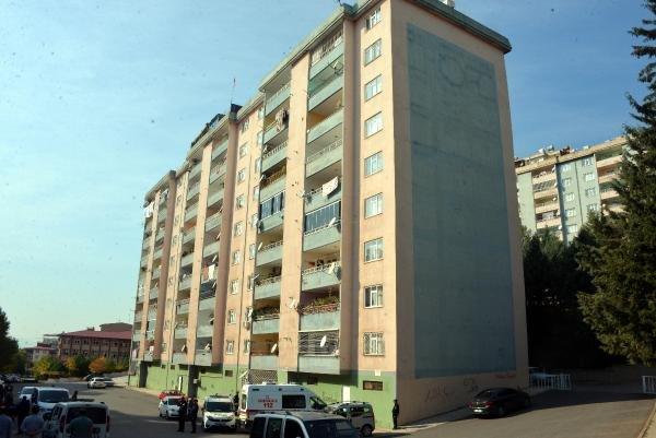 Kahramanmaraş'ta 10'uncu kattan atlayan kadın öldü