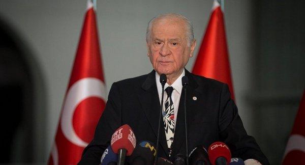 Devlet Bahçeli'den Cumhurbaşkanı Erdoğan'a destek
