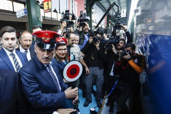 Çin'den gelen ilk yük treni, Ankara'dan törenle uğurlandı
