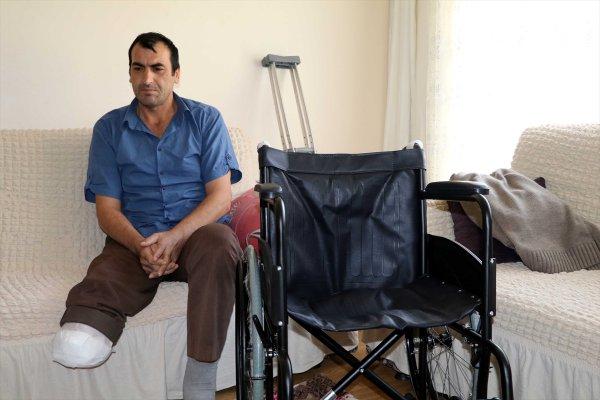 Mavi kapak toplayarak engellilerin umudu oldu