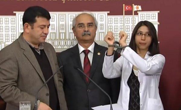 Veli Ağbaba, YPG'li Ceren Güneş'i Meclis'te konuşturmuştu