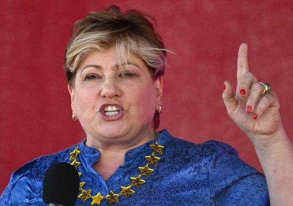 İngiltere'de seçimlere Rusya müdahalesi iddiası