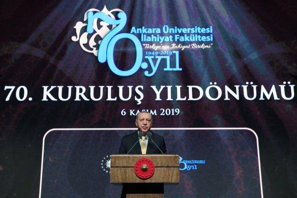 Erdoğan: Dindar gençlik istiyoruz