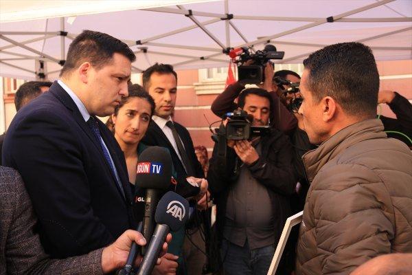 AP üyesi Zdechovsky, Diyarbakır annelerine gitti