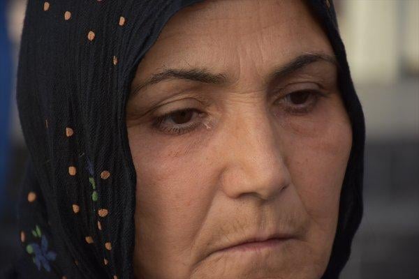 Diyarbakır'da HDP binası önünde protestolar devam ediyor