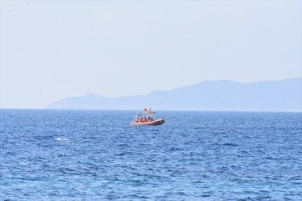 Bodrum'da kaçak göçmenlerin olduğu bot battı