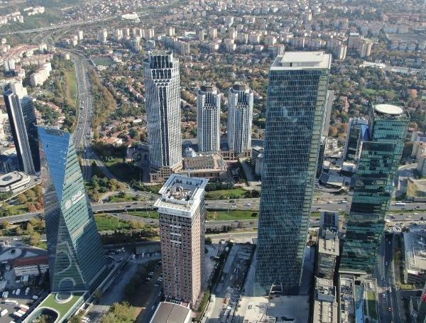 İstanbul'un en yüksek binalarından biri satıldı