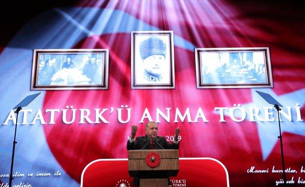 Erdoğan, Atatürk'ü anma töreninde konuştu