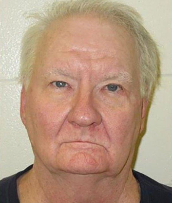 Müebbet alan mahkum, kalbi durunca tahliyesini istedi