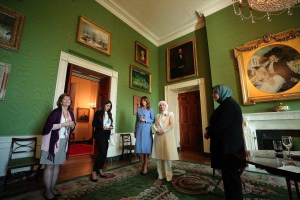 Emine Erdoğan, Melania Trump ile Beyaz Saray'ı gezdi