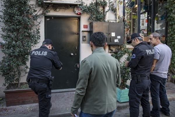 Ölen ajanın evinden harita ve kroki çıktı