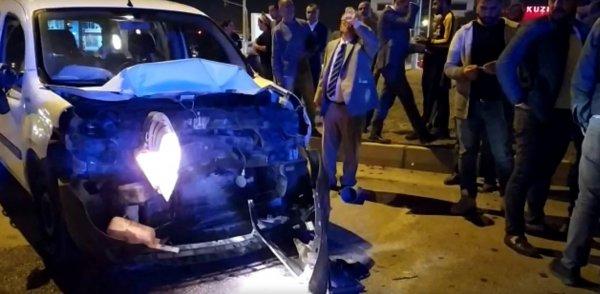 Trafik ışıklarında çiçek satan engelliye araç çarptı