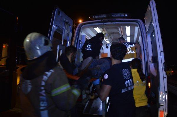 İstanbul'da İETT otobüsü kaza yaptı