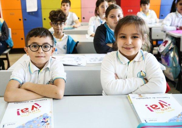 Öğrencilerin ilk karnesiz ara tatili bugün başlıyor