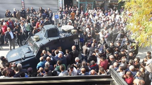 Pendik'te silahlı saldırı: 3 ölü, 1 yaralı