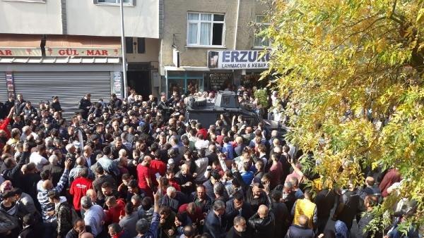 Pendik'te silahlı saldırı: 3 ölü, 1 yaralı