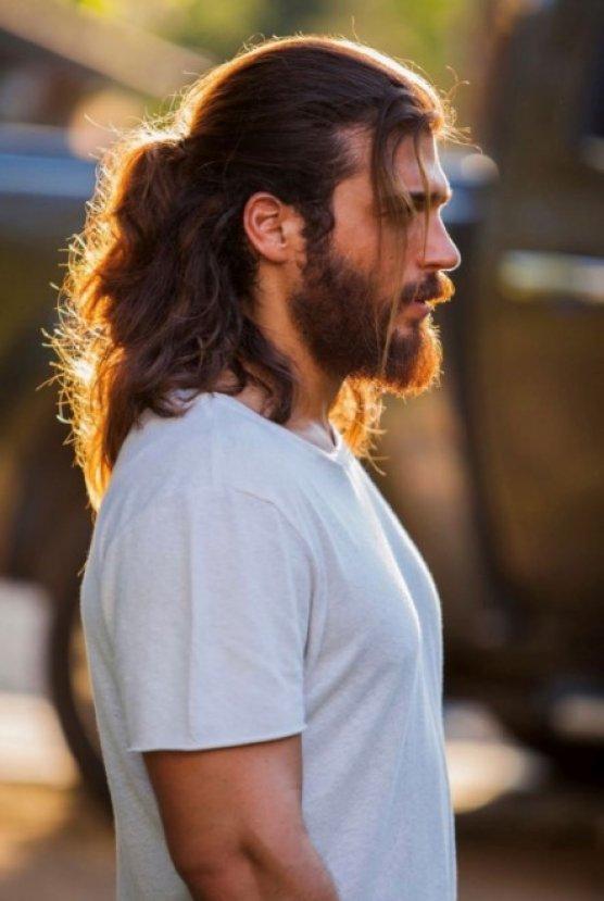 Can Yaman saçlarını satacak